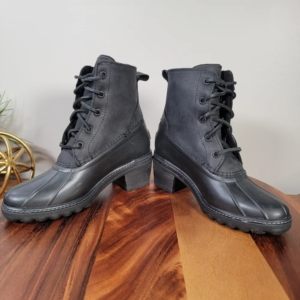 Sperry Saltwater Heel Rain Boots Women's Black Leather Lace-Up Duck Boot Size 5